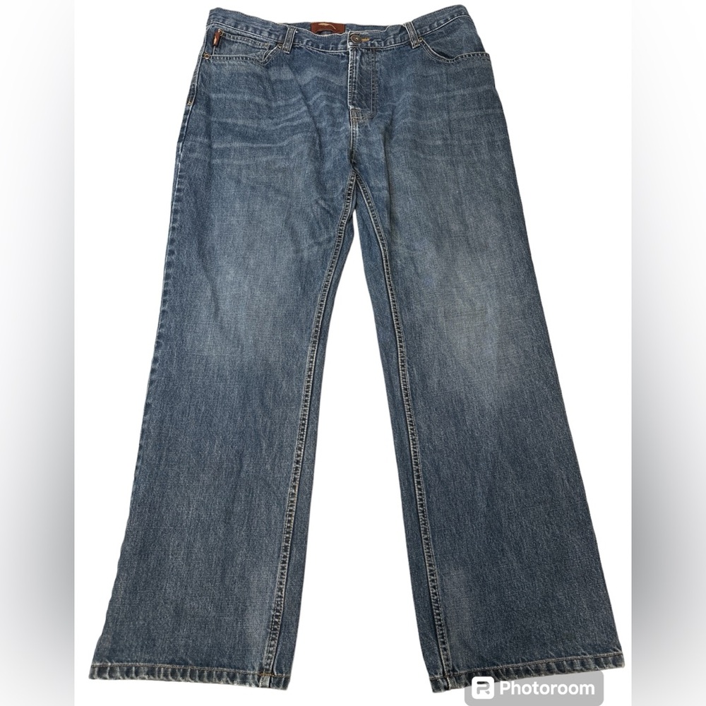 Bob Timberlake Men's Straight Leg Relaxed Fit Medium Wash Denim Jeans W38